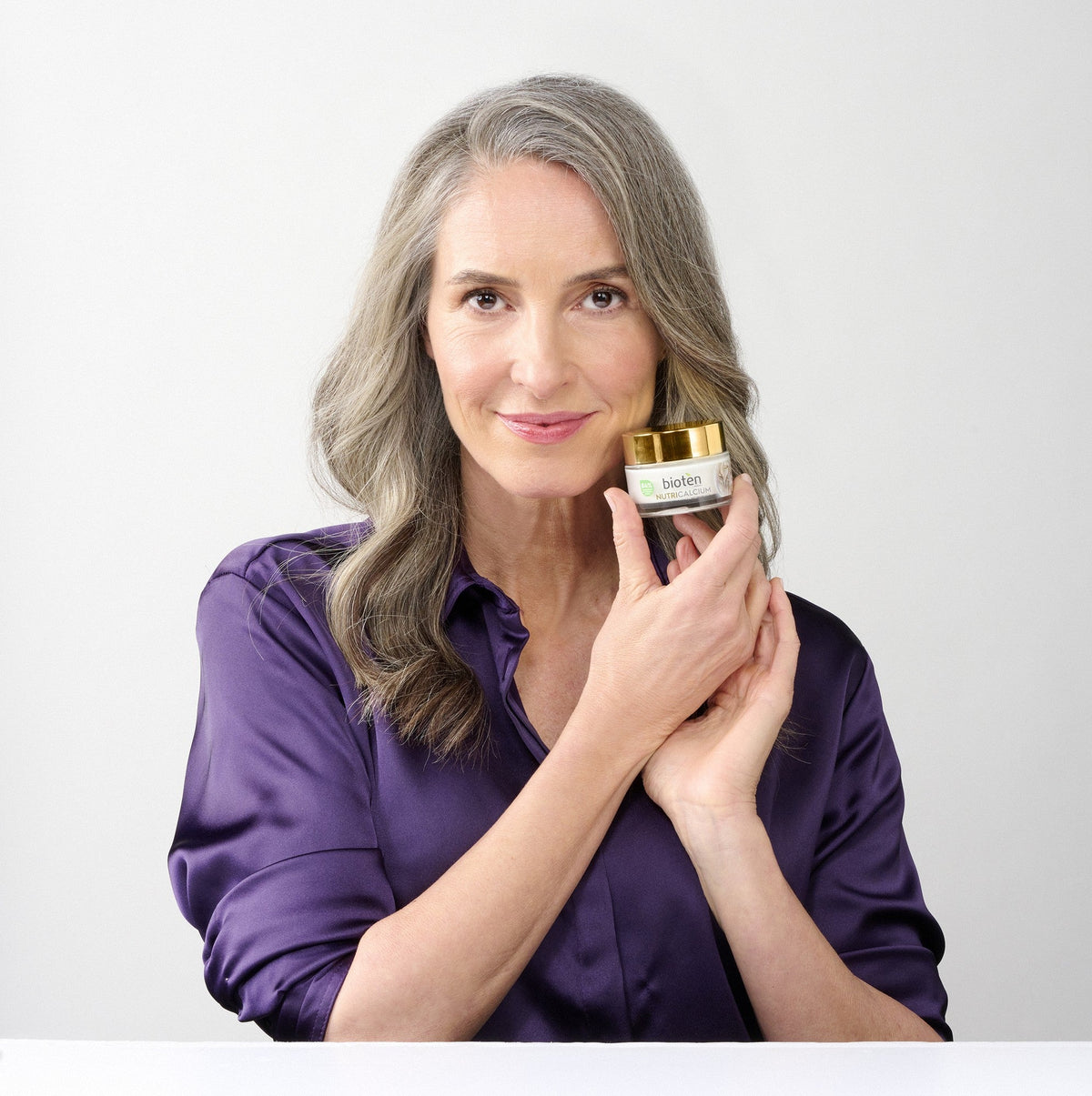 bioten NutriCalcium Day Cream - lifestyle